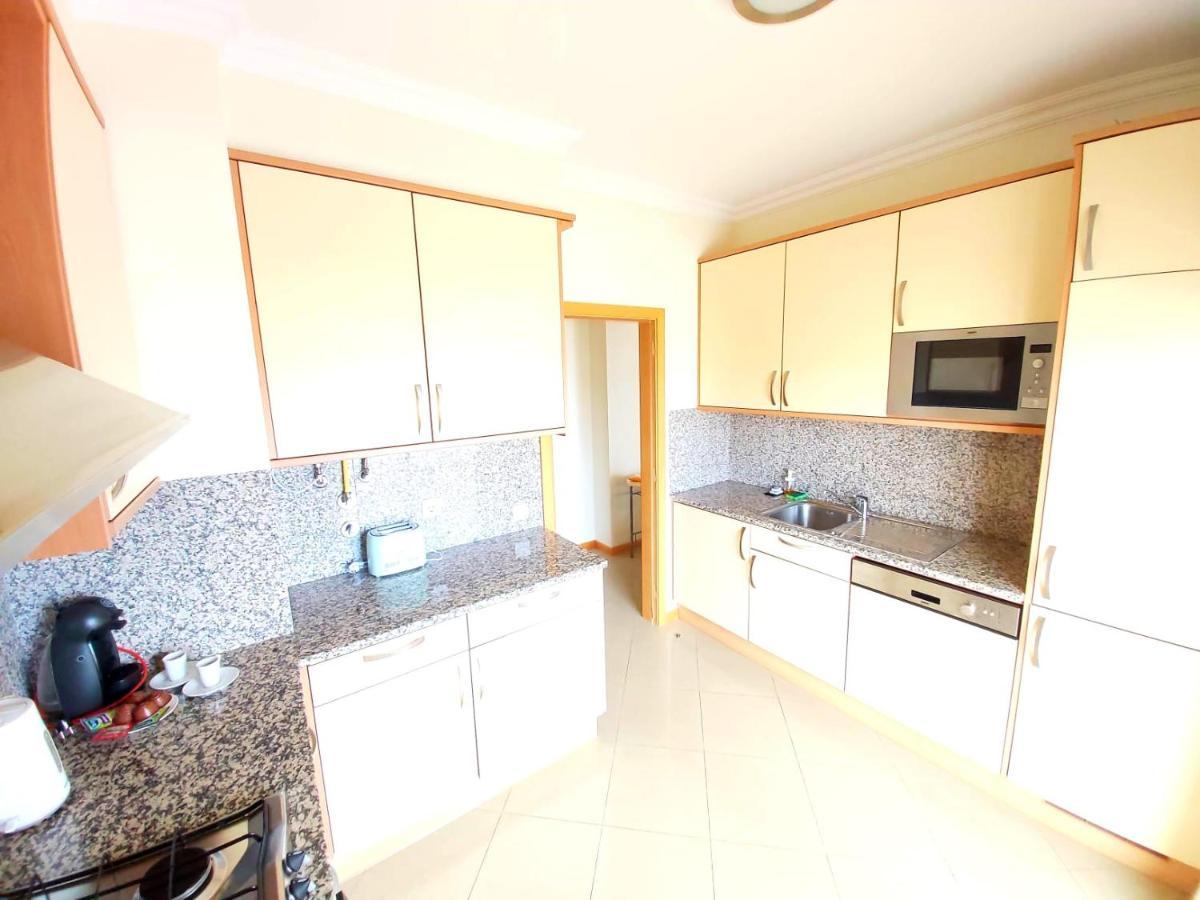 Sea View Penthouse In Albufeira Apartment Exterior foto