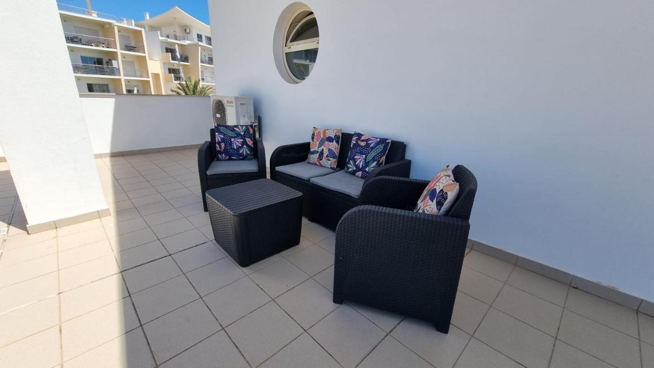 Sea View Penthouse In Albufeira Apartment Exterior foto