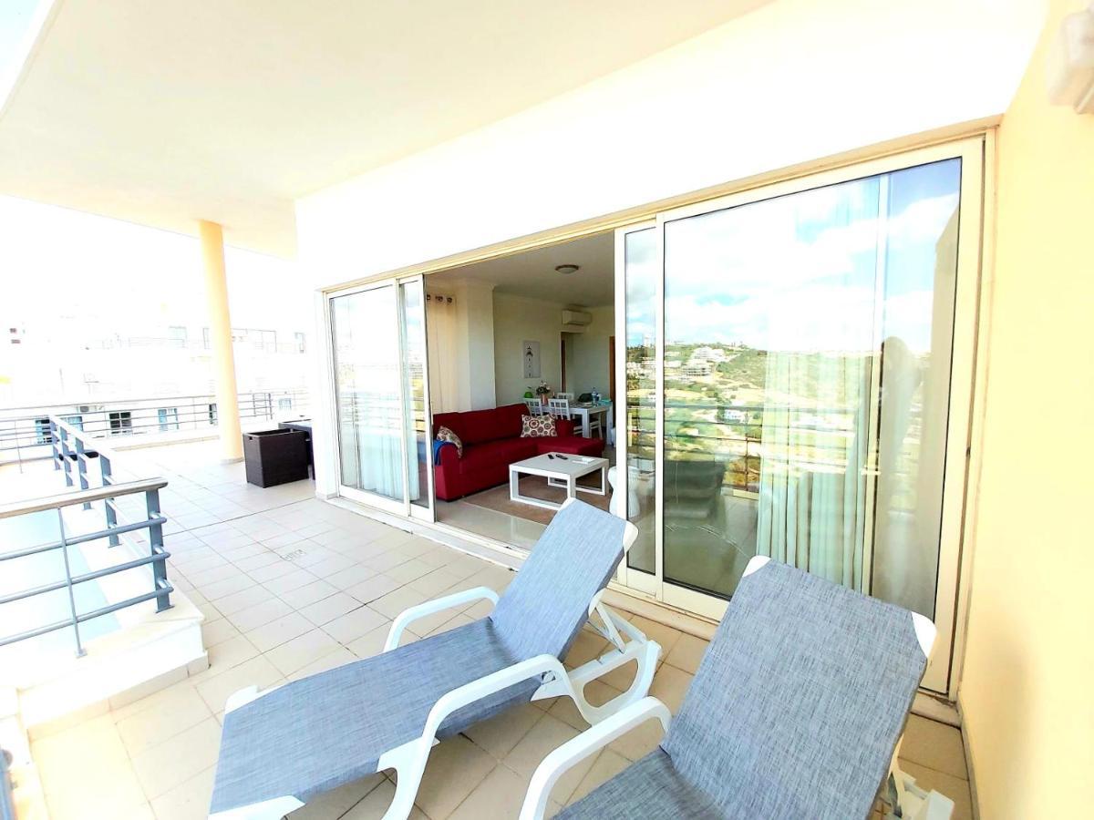 Sea View Penthouse In Albufeira Apartment Exterior foto