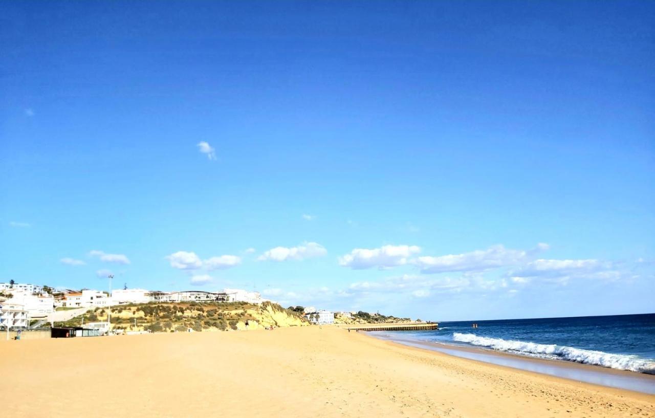 Sea View Penthouse In Albufeira Apartment Exterior foto